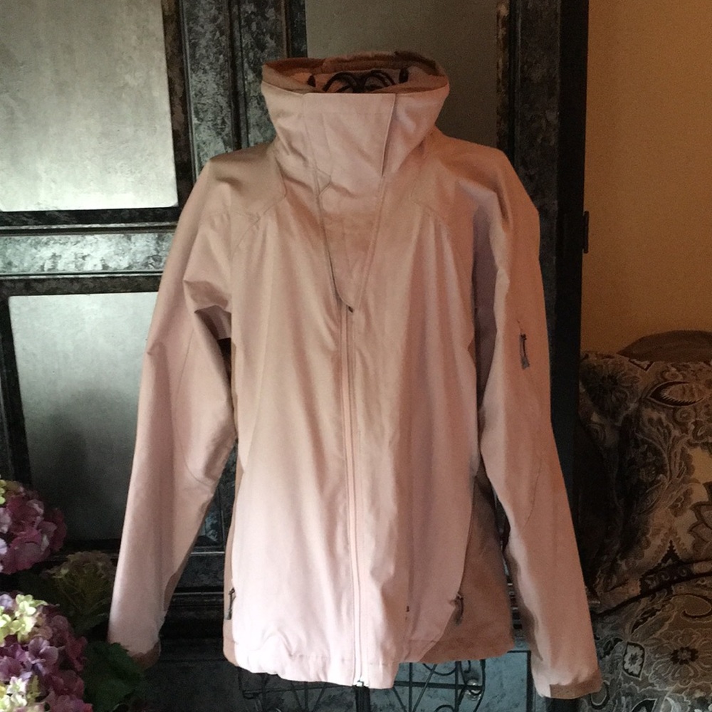 Patagonia Women's Ski Jacket - Light Pink